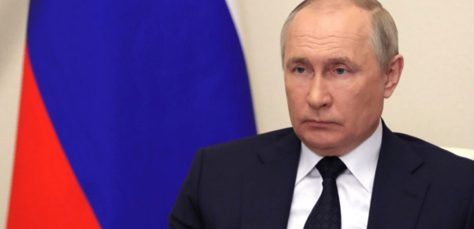Путин подписал закон о запрете службы в органах прокуратуры иноагентам